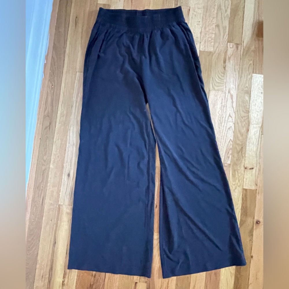 Vuori - Villa Wideleg Pant, Size L, Black
